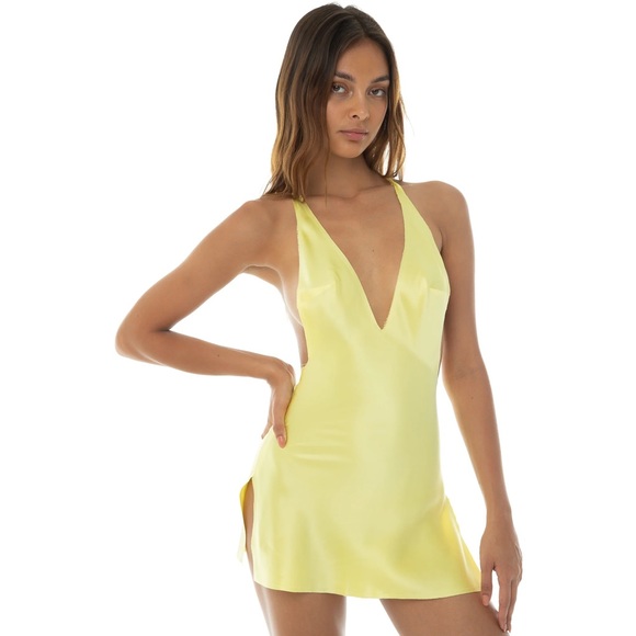 SOLD ON DEPOP - Picture 10 of 11